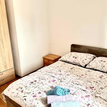 Apartament In 45036